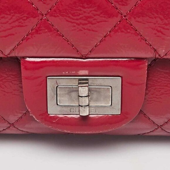 Chanel Dark Pink 2.55 Reissue Quilted Patent Leather 227 Jumbo Flap Bag - Picture 2 of 12